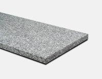 Parapet granitowy szary Strzegom (1).jpg