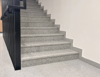 Podstopnica granitowa polerowa (2).png