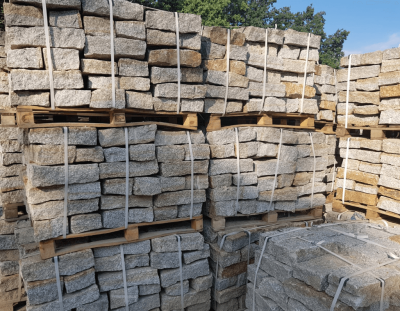 Kamień murowy szaro rudy 10x20x40.png