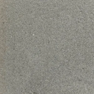 Geflammte Terrassenplatte aus Granit in Dunkelgrau (60x60x2) G654