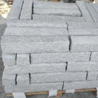 palisada granitowa łupana Granitpalisade mit gespaltener Oberfläche (3).webp
