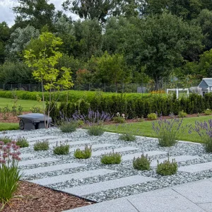 Geflammte Terrassenplatte aus Granit in Grau G703 New Bianco Cristal (100x50x3)