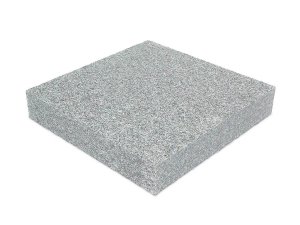 Granit-Gehwegplatte geflammt in Grau STRZELIN (80x40x8)
