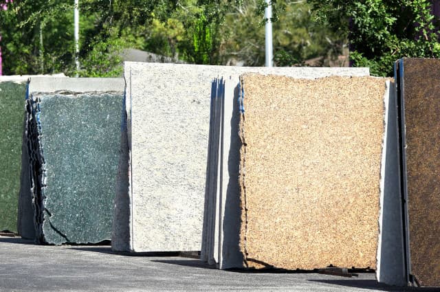 Woran erkennt man chinesischen Granit und was sind die Unterschiede zum polnischen Granit?